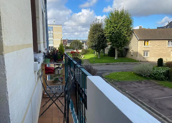 Bel Appartement Spacieux ,Convivial De 3 Chambres Avec Parking Prive Secure