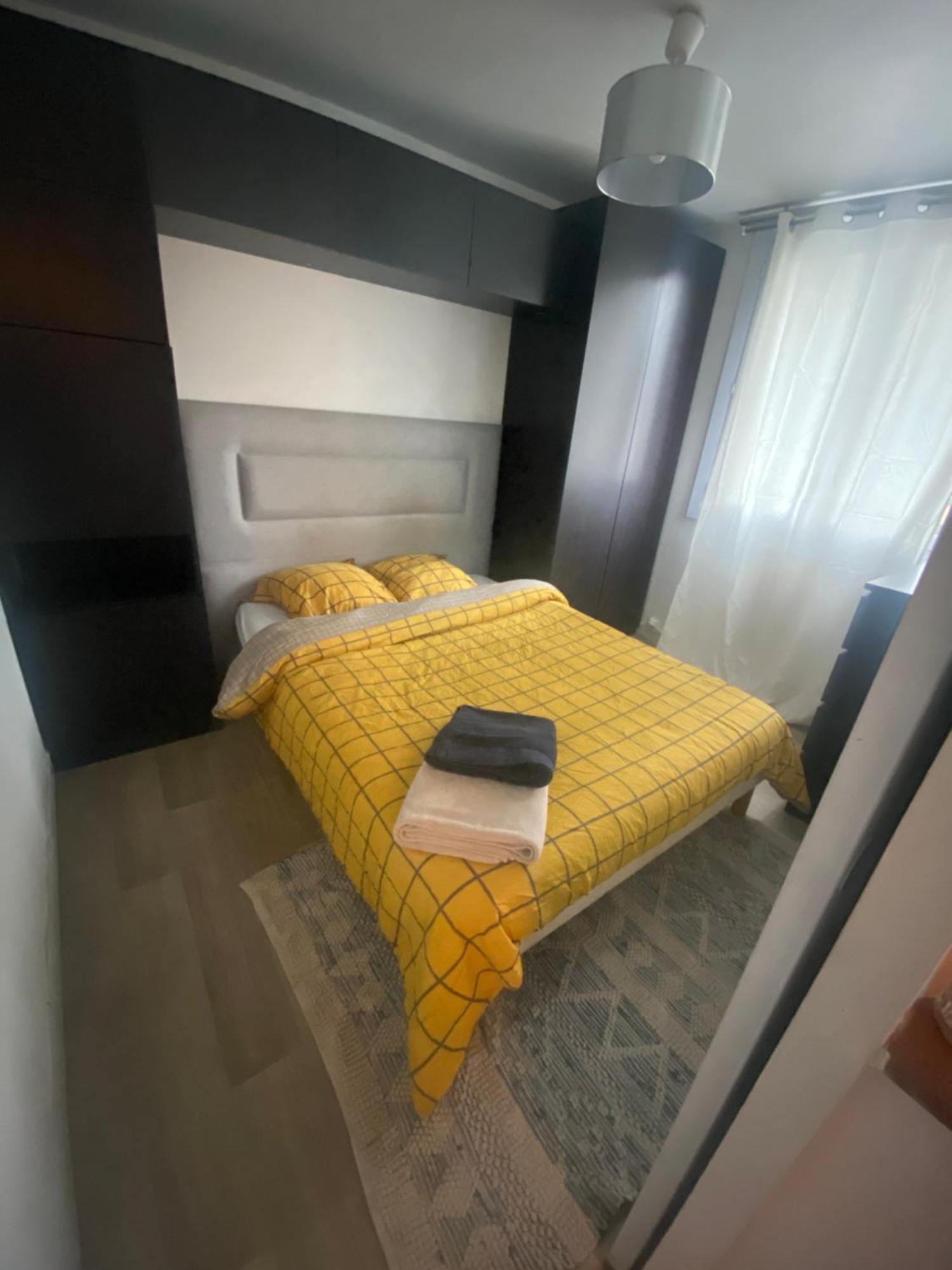 Apartment Bel Spacieux ,convivial De 3 Avec Parking Prive Secure