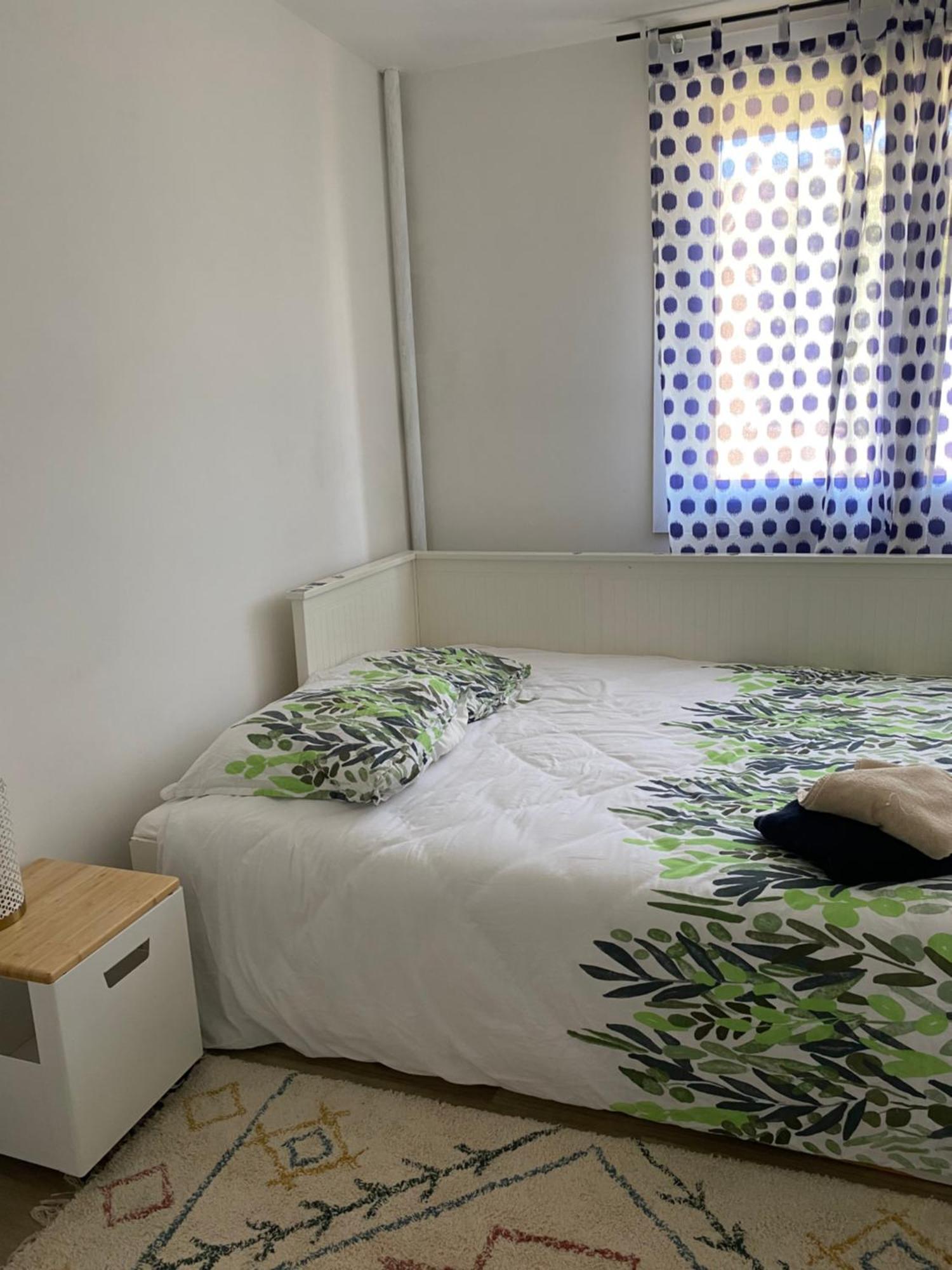 Bel Spacieux ,convivial De 3 Avec Parking Prive Secure Apartment Caen