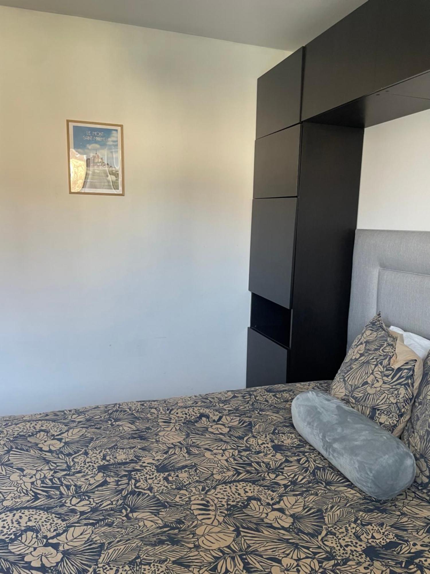 Apartment Bel Spacieux ,convivial De 3 Avec Parking Prive Secure Caen